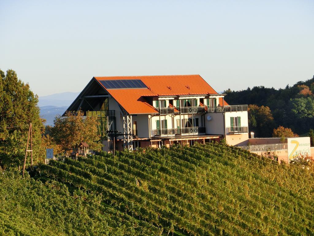 Zweytick Gaestezimmer Weingut Ratsch an der Weinstraße Esterno foto